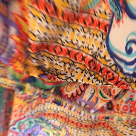 Women’s Tyche Crop Tank Top Medium - Picture 8 of 8